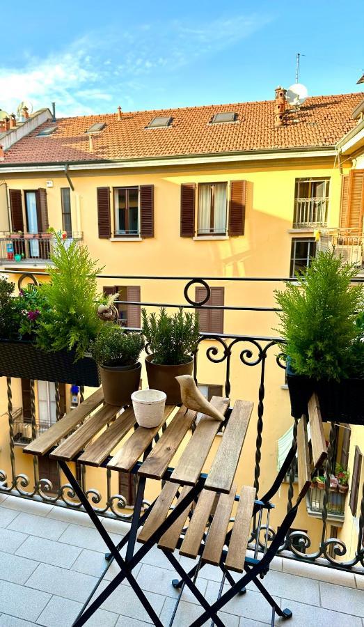 Lily Pads -Elegant Apartment- In The City Center Milan Luaran gambar
