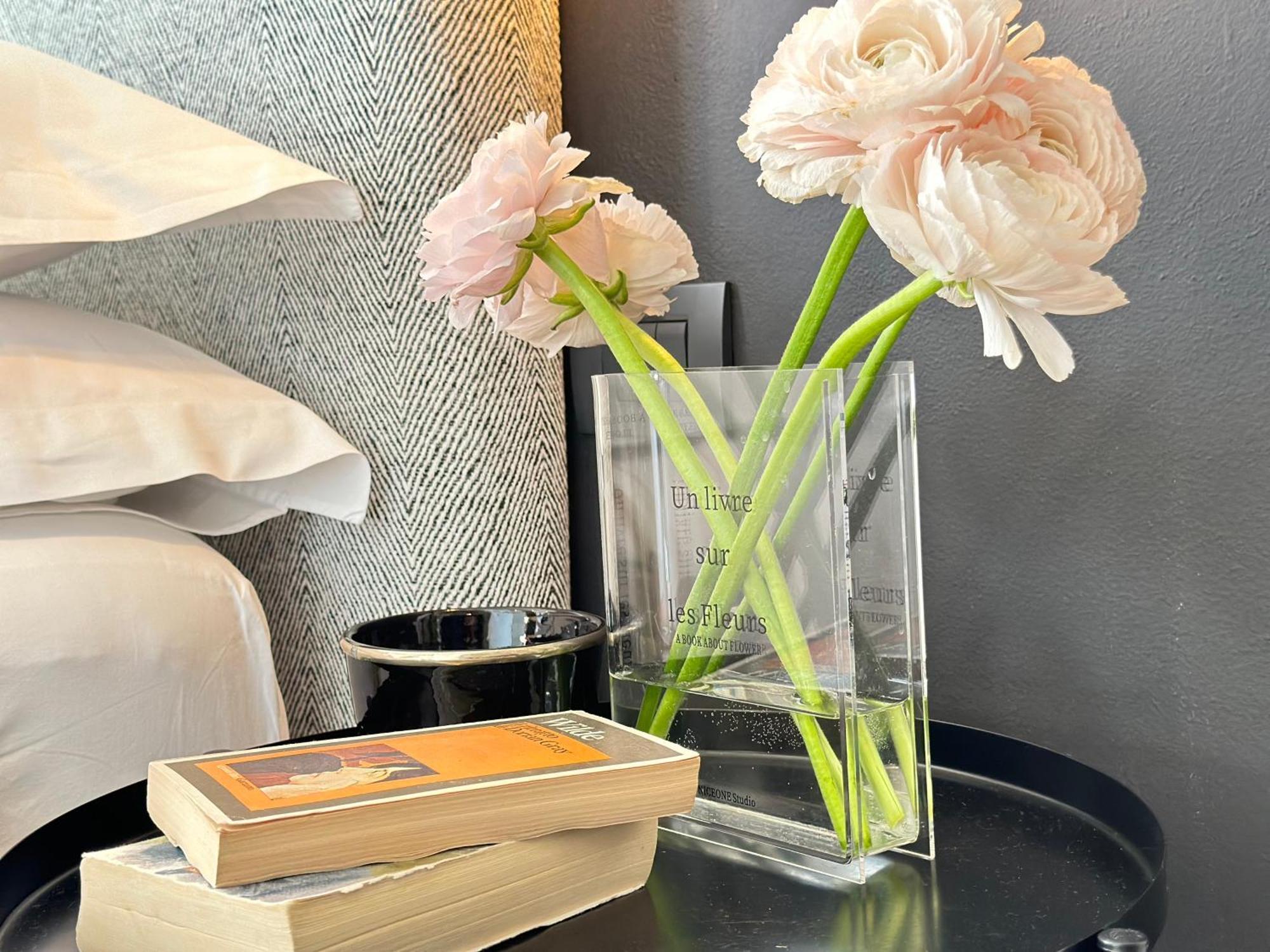 Lily Pads -Elegant Apartment- In The City Center Milan Luaran gambar
