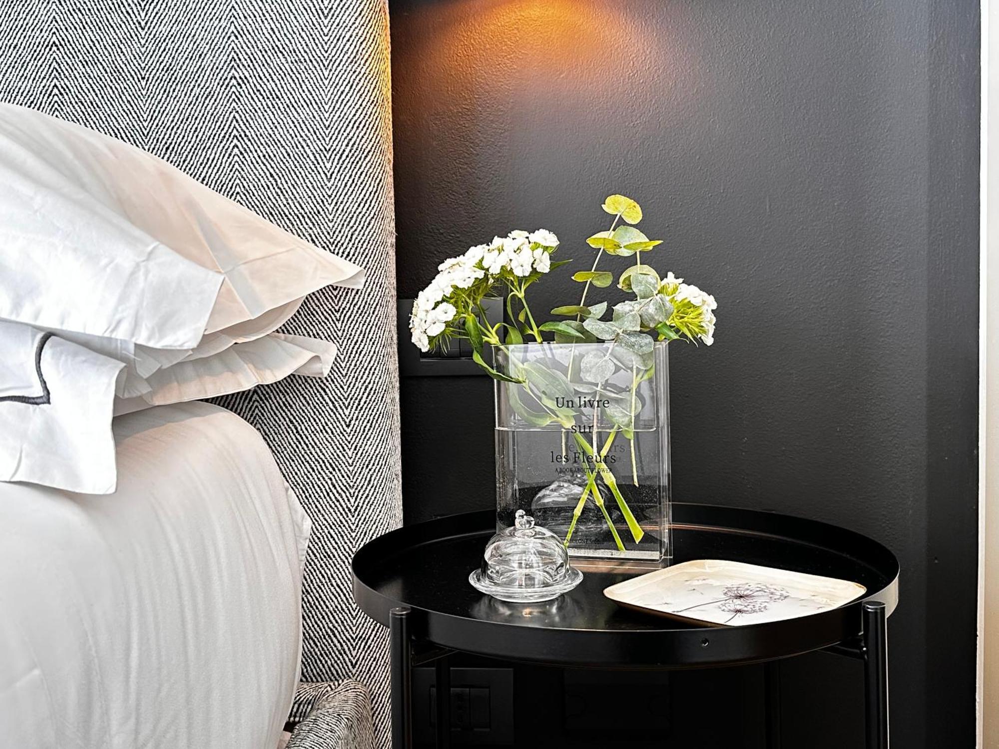 Lily Pads -Elegant Apartment- In The City Center Milan Luaran gambar